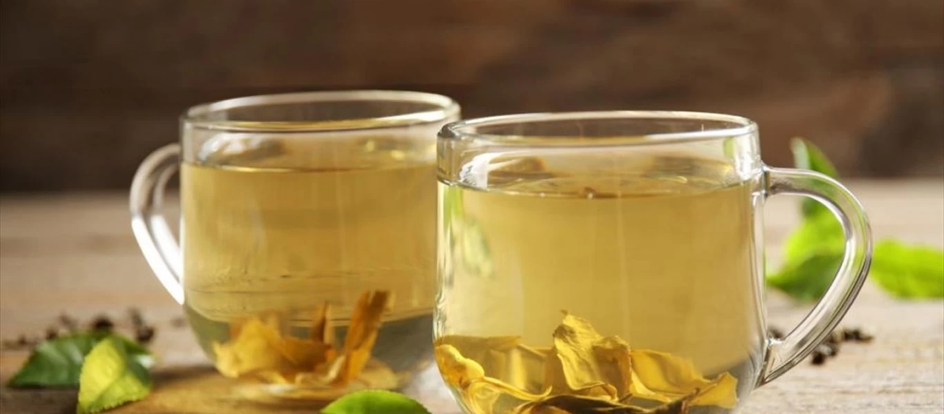 Πράσινο τσάι: Αυτά είναι τα 10 οφέλη που έχει για την υγεία